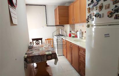 Kızılay Kan Bankası Yakını Satılık 3+1 Daire ve Dükkan Hissesi