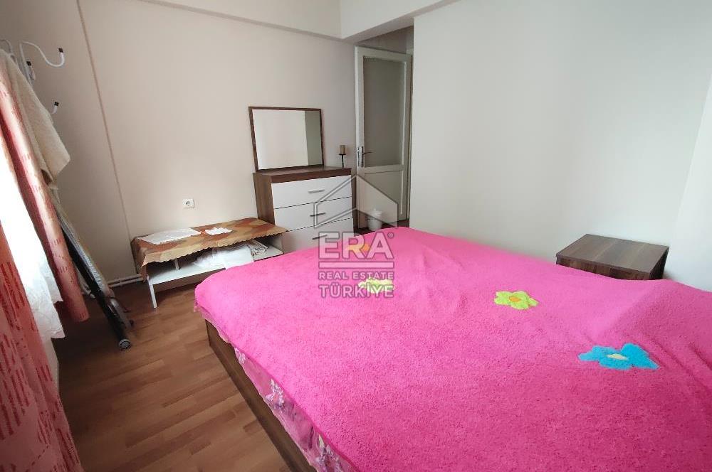 Kızılay Kan Bankası Yakını Satılık 3+1 Daire ve Dükkan Hissesi