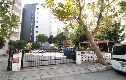 Kızılay Kan Bankası Yakını Satılık 3+1 Daire ve Dükkan Hissesi