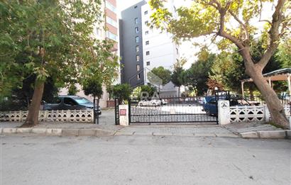 Kızılay Kan Bankası Yakını Satılık 3+1 Daire ve Dükkan Hissesi