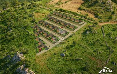 Datça Mesudiye'de Deniz Manzaralı Satılık 180 m2 Yaşam Alanı