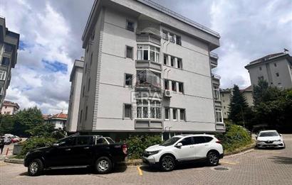 Metro ve Sahile Yürüyüş Mesafesinde Tarabya SanatçılarSitesi 3+1