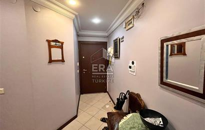 Metro ve Sahile Yürüyüş Mesafesinde Tarabya SanatçılarSitesi 3+1
