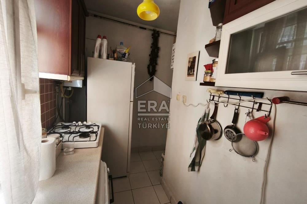 ÜSKÜDAR'IN KALBİNDE GENİŞ 1+1 DAİRE