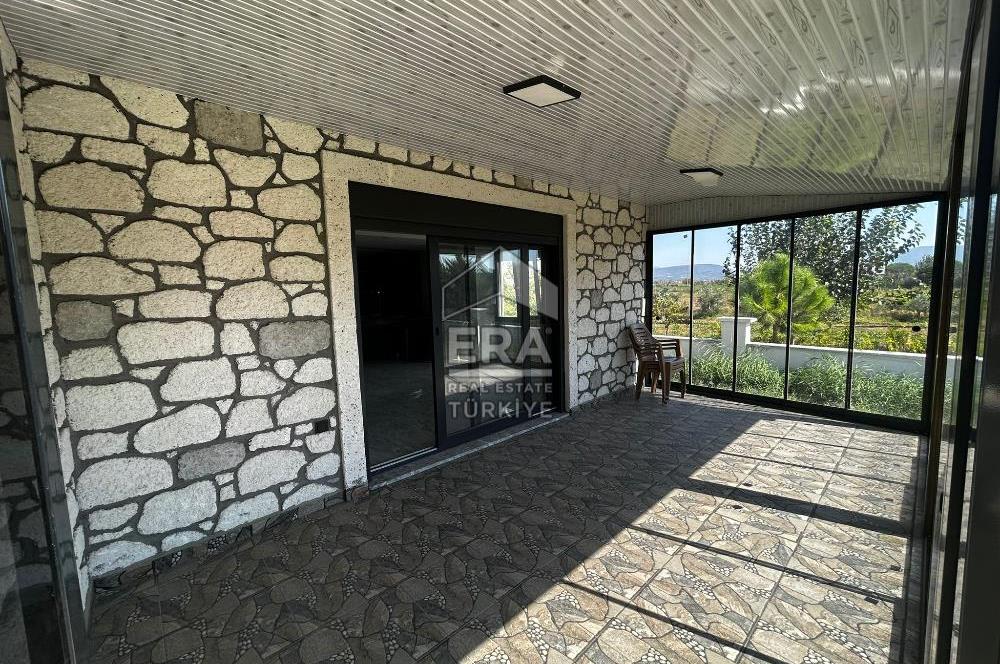 Altınovada Satılık Dubleks Deniz Manzaralı Sıfır Villa
