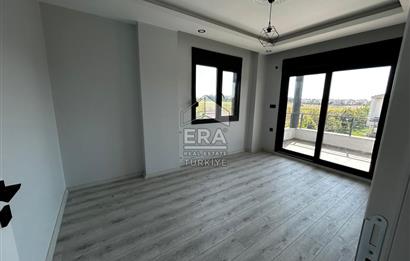 Altınovada Satılık Dubleks Deniz Manzaralı Sıfır Villa