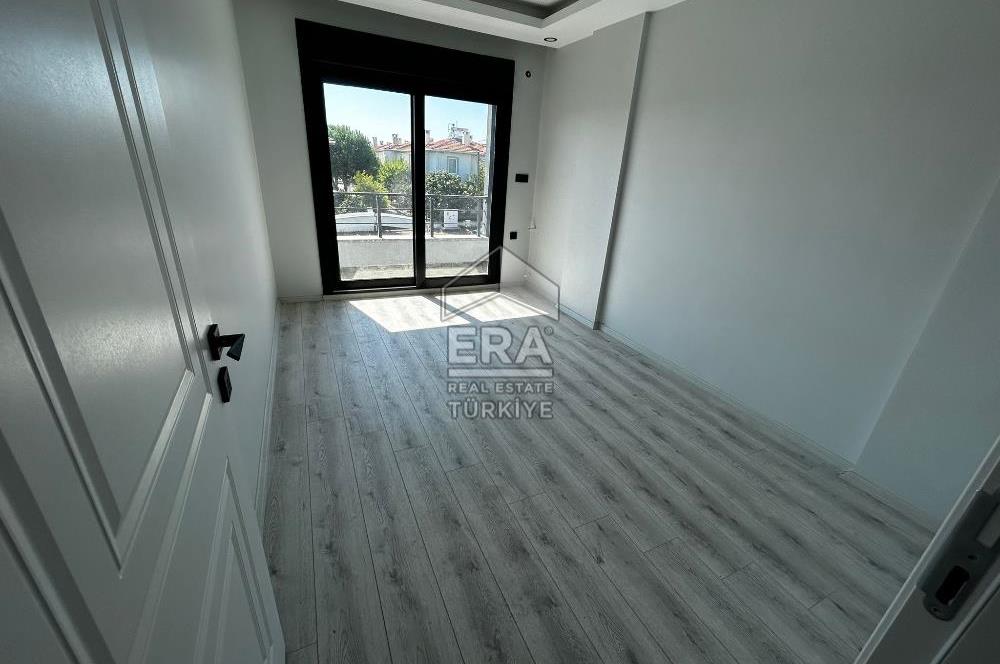 Altınovada Satılık Dubleks Deniz Manzaralı Sıfır Villa