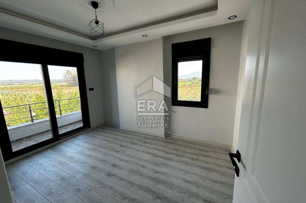 Altınovada Satılık Dubleks Deniz Manzaralı Sıfır Villa