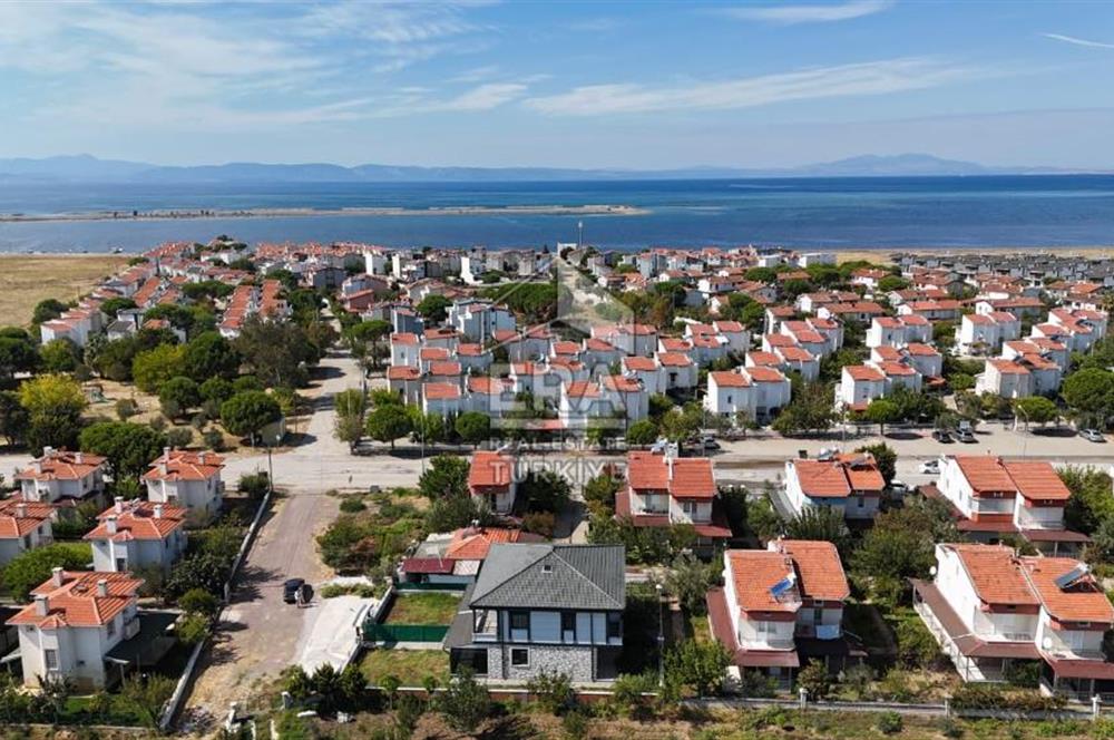 Altınovada Satılık Dubleks Deniz Manzaralı Sıfır Villa