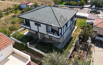 Altınovada Satılık Dubleks Deniz Manzaralı Sıfır Villa