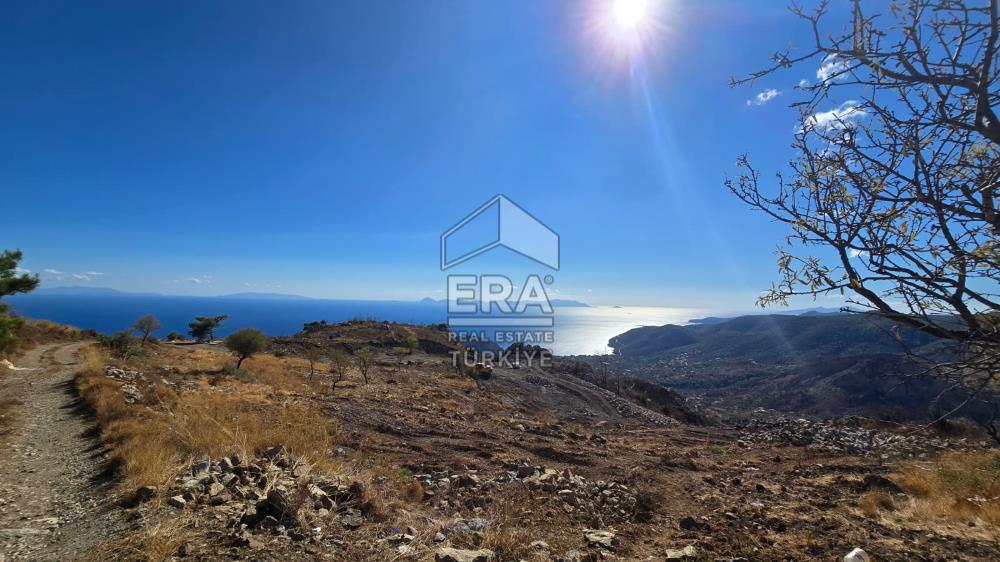 Datça Mesudiye'de Deniz Manzaralı Satılık 180 m2 Yaşam Alanı