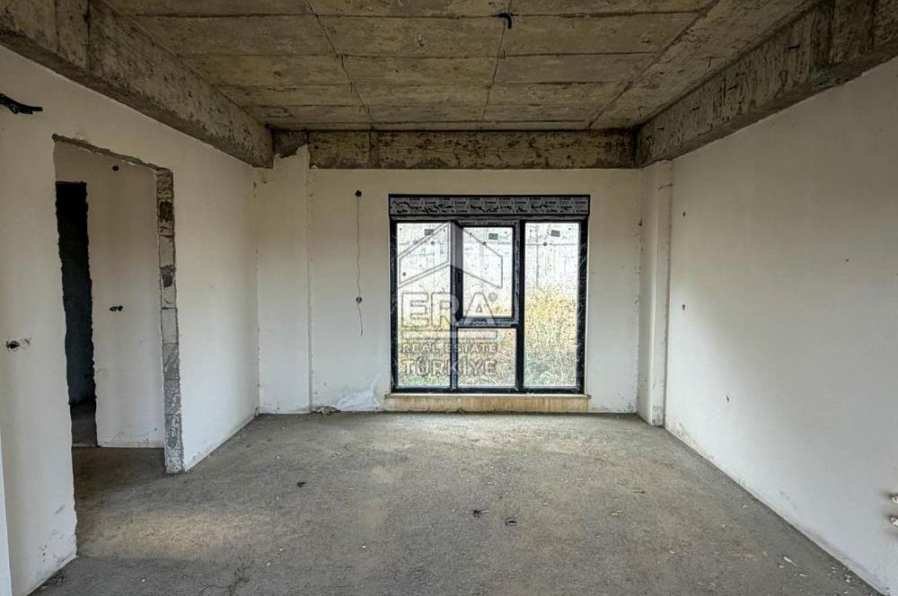 BALIKESİR KARESİ NAİPLİ'DE SATILIK 4+1 252 M² KÖŞE VİLLA