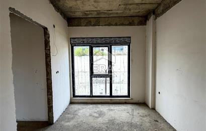BALIKESİR KARESİ NAİPLİ'DE SATILIK 4+1 252 M² KÖŞE VİLLA