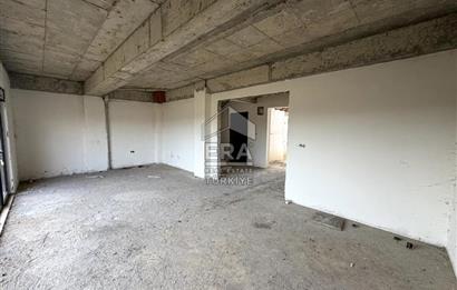 BALIKESİR KARESİ NAİPLİ'DE SATILIK 4+1 252 M² KÖŞE VİLLA