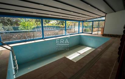 Datça Reşadiye'de 1.085m2 Arsa Paylı 7+2 Havuzlu Çiftlik Evi