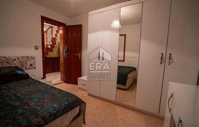 Datça Reşadiye'de 1.085m2 Arsa Paylı 7+2 Havuzlu Çiftlik Evi