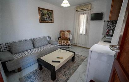 Datça Reşadiye'de 1.085m2 Arsa Paylı 7+2 Havuzlu Çiftlik Evi