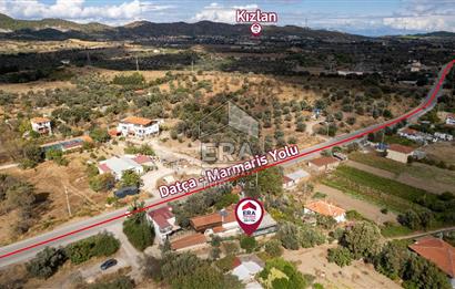 Datça Reşadiye'de 1.085m2 Arsa Paylı 7+2 Havuzlu Çiftlik Evi