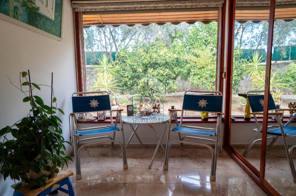 Datça Reşadiye'de 1.085m2 Arsa Paylı 7+2 Havuzlu Çiftlik Evi