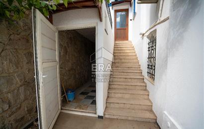 Datça Merkezde Deniz Manzaralı 277 M2 Tripleks Villa Ve Dükkan