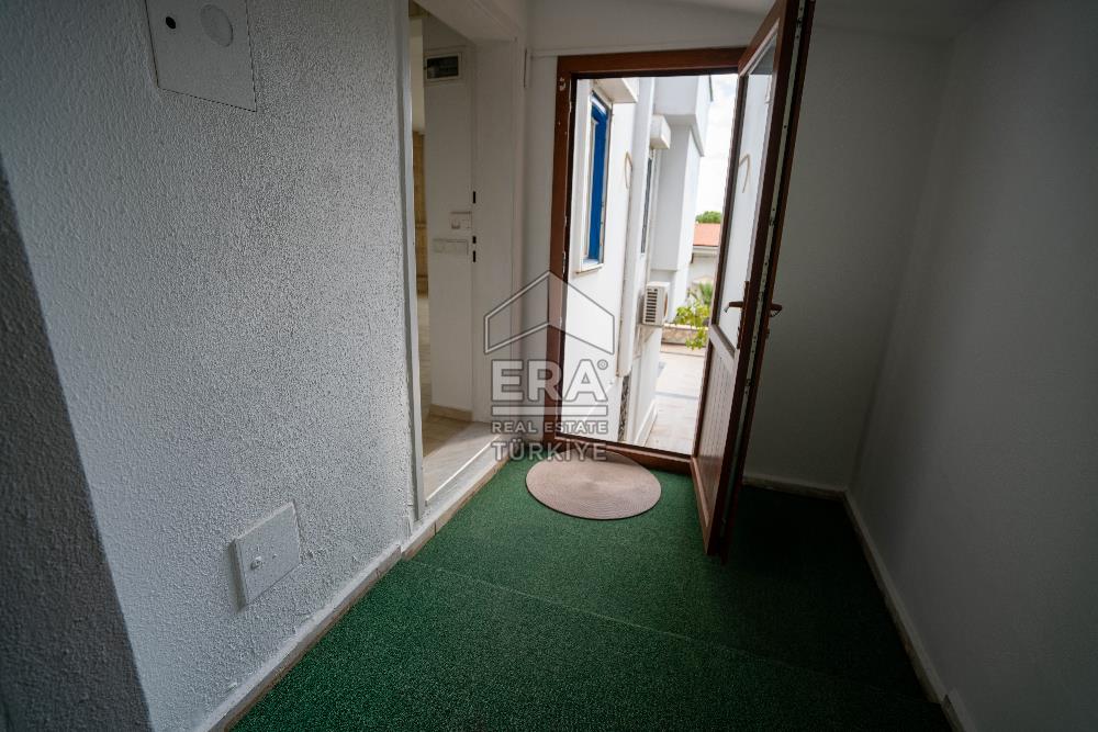 Datça Merkezde Deniz Manzaralı 277 M2 Tripleks Villa Ve Dükkan