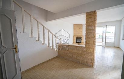 Datça Merkezde Deniz Manzaralı 277 M2 Tripleks Villa Ve Dükkan