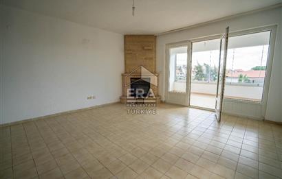 Datça Merkezde Deniz Manzaralı 277 M2 Tripleks Villa Ve Dükkan