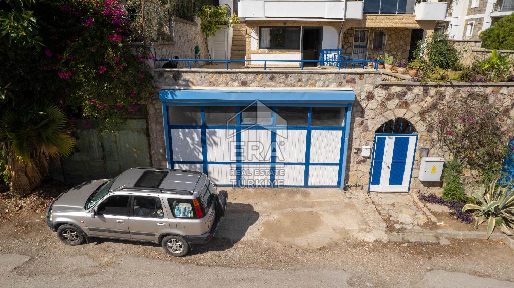 Datça Merkezde Deniz Manzaralı 277 M2 Tripleks Villa Ve Dükkan