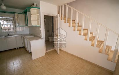 Datça Merkezde Deniz Manzaralı 277 M2 Tripleks Villa Ve Dükkan
