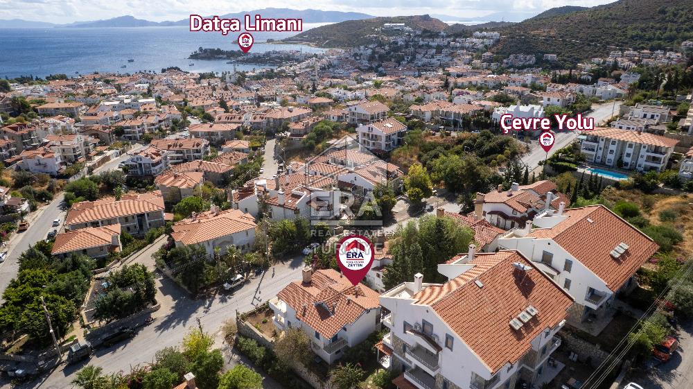 Datça Merkezde Deniz Manzaralı 277 M2 Tripleks Villa Ve Dükkan