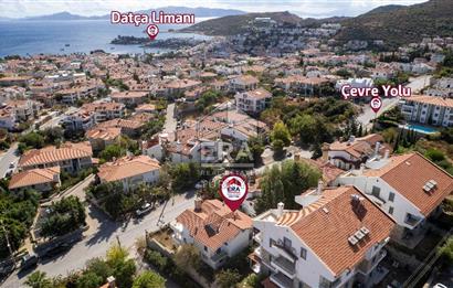 Datça Merkezde Deniz Manzaralı 277 M2 Tripleks Villa Ve Dükkan