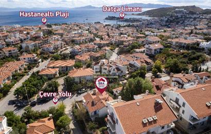 Datça Merkezde Deniz Manzaralı 277 M2 Tripleks Villa Ve Dükkan