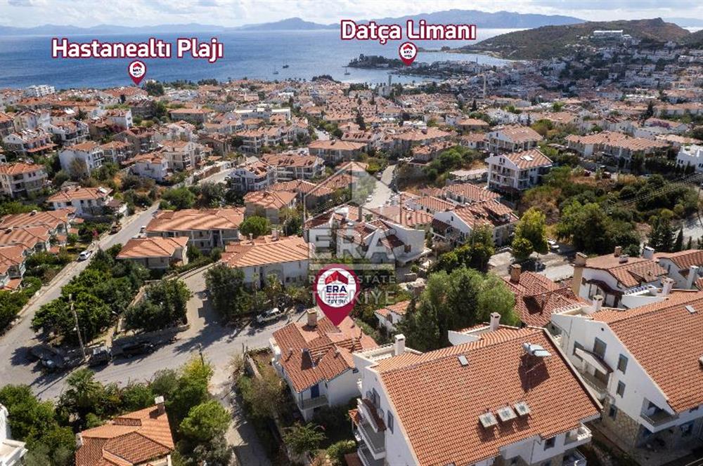 Datça Merkezde Deniz Manzaralı 277 M2 Tripleks Villa Ve Dükkan