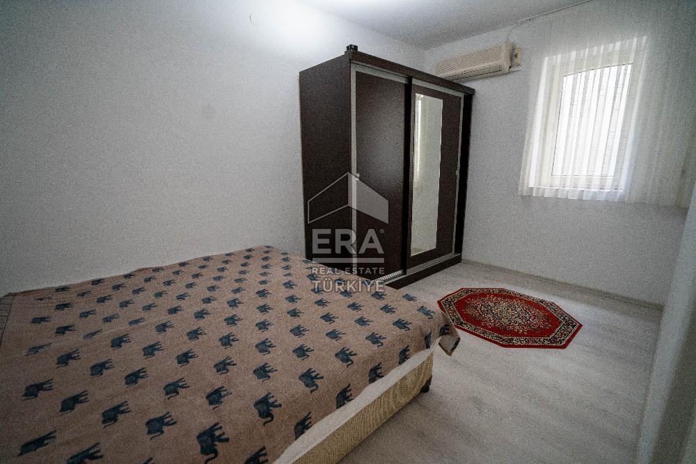 Datça Merkezde Deniz Manzaralı 277 M2 Tripleks Villa Ve Dükkan