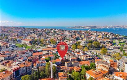 ÜSKÜDAR SELMANİ PAK CADDESİNE CEPHELİ KOMPLE SATILIK BİNA