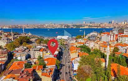 ÜSKÜDAR SELMANİ PAK CADDESİNE CEPHELİ KOMPLE SATILIK BİNA