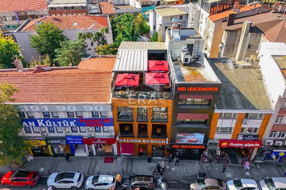 ÜSKÜDAR SELMANİ PAK CADDESİNE CEPHELİ KOMPLE SATILIK BİNA