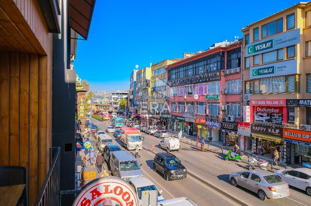 ÜSKÜDAR SELMANİ PAK CADDESİNE CEPHELİ KOMPLE SATILIK BİNA
