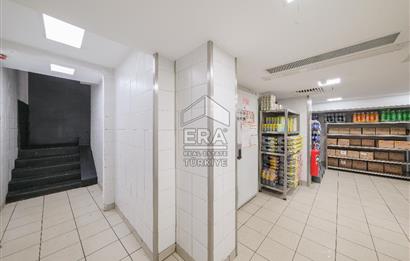 ÜSKÜDAR SELMANİ PAK CADDESİNE CEPHELİ KOMPLE SATILIK BİNA