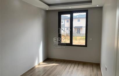 Altınova’da 2+1 65 m2 bahçeli otoparklı daire kiralık