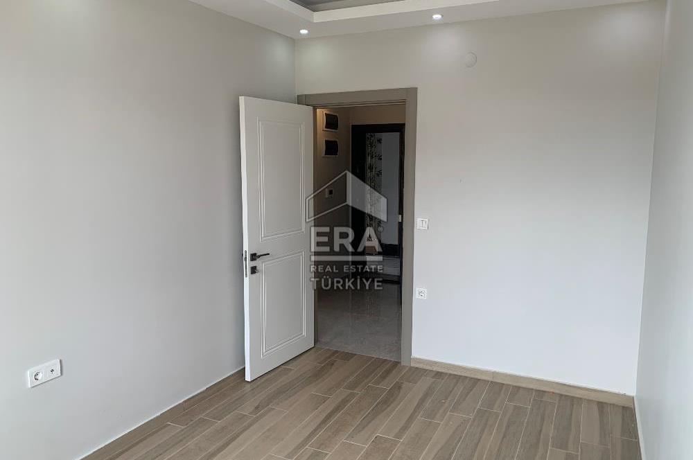 Altınova’da 2+1 65 m2 bahçeli otoparklı daire kiralık