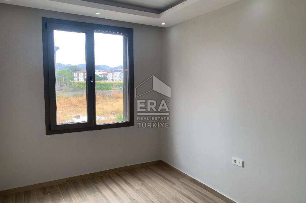 Altınova’da 2+1 65 m2 bahçeli otoparklı daire kiralık