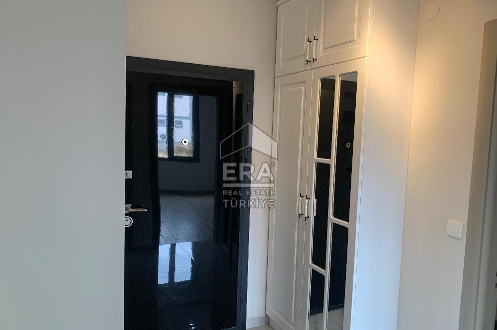 Altınova’da 2+1 65 m2 bahçeli otoparklı daire kiralık