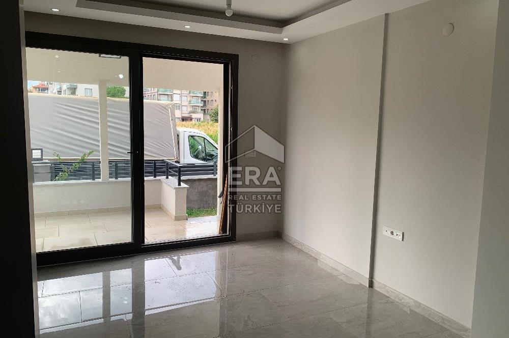 Altınova’da 2+1 65 m2 bahçeli otoparklı daire kiralık