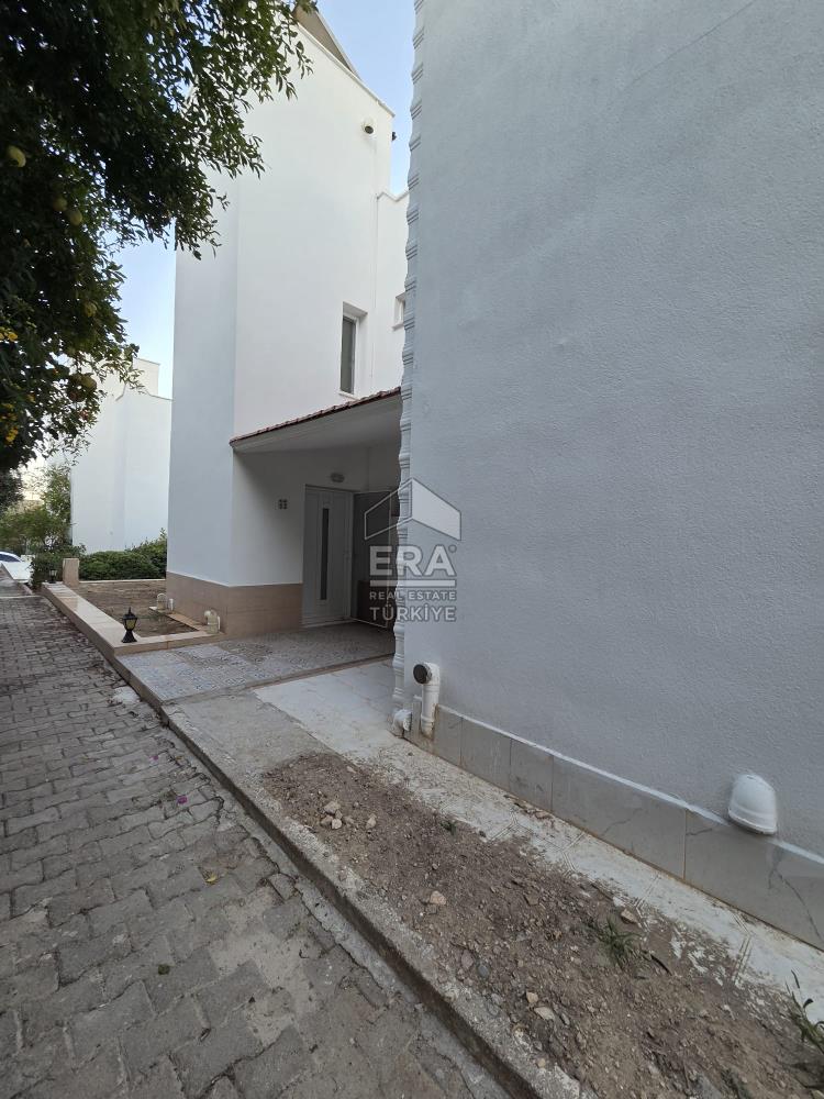 Datça Güneşkent'te Deniz Manzaralı Yıllık Kiralık 2+1 Villa 