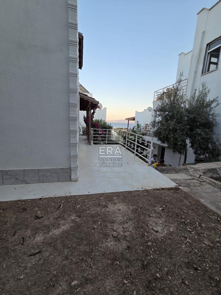 Datça Güneşkent'te Deniz Manzaralı Yıllık Kiralık 2+1 Villa 