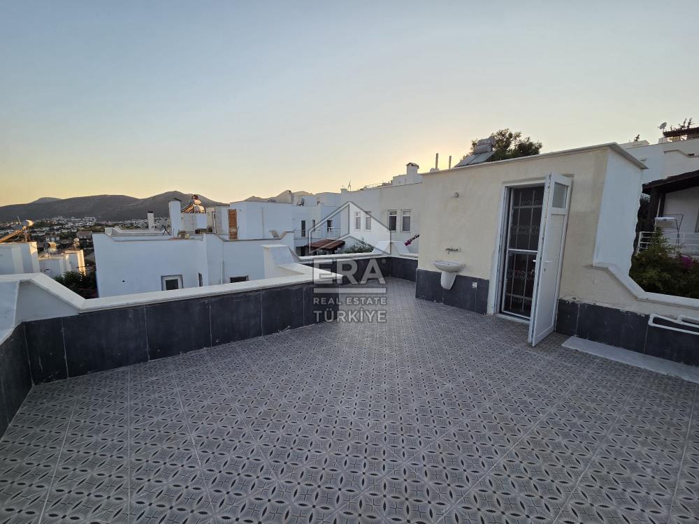 Datça Güneşkent'te Deniz Manzaralı Yıllık Kiralık 2+1 Villa 