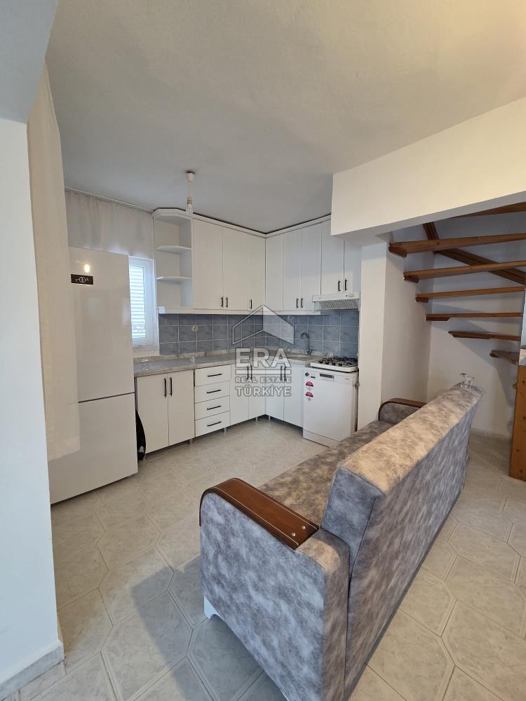 Datça Güneşkent'te Deniz Manzaralı Yıllık Kiralık 2+1 Villa 