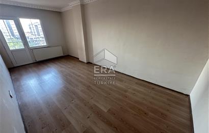 YENİDOĞAN MERKEZ DE ÇOK GENİŞ 2+1 KİRALIK DAİRE