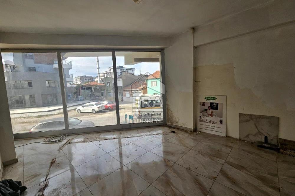 Karşıyaka Şemikler Ordu Bulvarı Yanı KİRALIK 140 m2 Dükkan/Mağza
